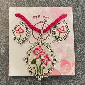 SOLD - Needles Pink and Green Floral Necklace Set